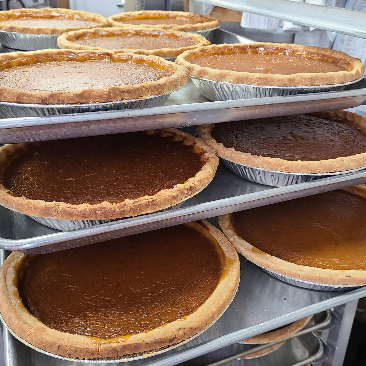 Pumpkin Pie - (Frozen if ordered after Thanksgiving)